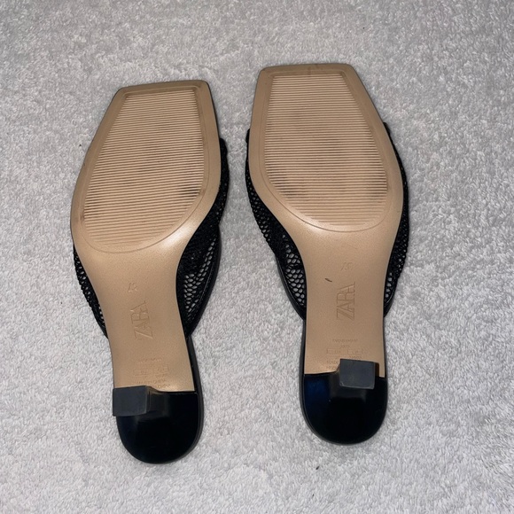 Zara Fishnet Kitten Heels Square Toe Sandals - Picture 3 of 3